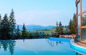 Картинки по запросу отели в карпатах