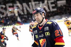 Men är fullt medveten om. Brynas Fans I Fantastisk Insamling Idrottens Affarer
