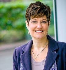 Kathryn Caulfield's Instagram, Twitter & Facebook