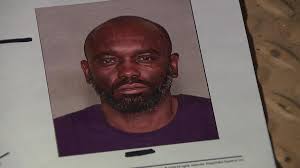 Wisconsin's Most Wanted: Damian Wade surrenders to Milwaukee police