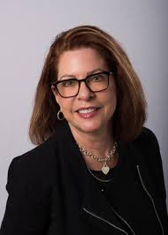 Robin Keene's Instagram, Twitter & Facebook