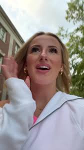 sometimes my major gives me imposter syndrome #college #collegelife  #marketinggirlies