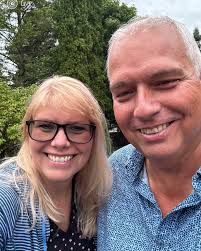 Leigh Bartlett (@kleighbartlett) • Instagram photos and videos