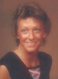 Ella Iverson's Instagram, Twitter & Facebook