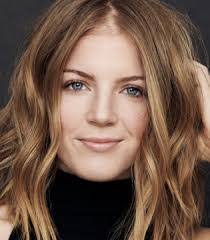 Kayla Leach's Instagram, Twitter & Facebook