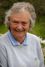 I am very sad to have to announce that Maureen Howard, who many of our more  longstanding members will remember as a regular performer at the club when  we were in The