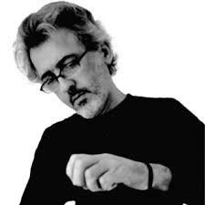 Revolução já! Poesia Pública