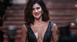 Nesrin cavadzade'nin oynadığı diziler filmler. Nesrin Cavadzade Kimdir Boyu Kilosu Kac Yasinda Nerelidir Kimdir Bu Ya Height Weight