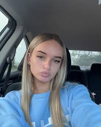 𝔸𝕧𝕖𝕣𝕪 𝔹𝕣𝕠𝕨𝕟𝕚𝕟𝕘♡︎ (@browningavery5) • Instagram photos and  videos