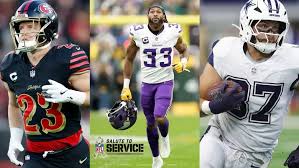 Aaron Jones Among Top 3 Finalist for NFL Salute To Service Award