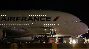 Many transports are linking paris charles de gaulle airport to the center of paris. Bus Charles De Gaulle Porte Maillot Taxi Roissy Cdg Taxi Cdg Bus Porte Maillot