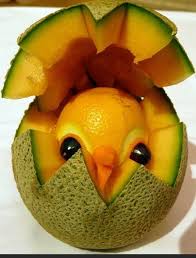 Epingle Par Fashion For Lunch Sur Diy L Art Du Fruit Sculpture Alimentaire Sculptures De Fruits