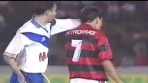 Sitio web oficial de la liga profesional de fútbol de la asociación del fútbol argentino. Quien Es El Pajaro De Pergamino El Futbolista Amateur Idolo En Las Redes Tyc Sports