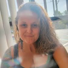 I'm looking for a pet sitter who would be able to stay at my home with my 2  dogs from time to time. Preferably someone who does pet sitting as their  main