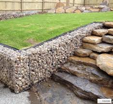 Fencing isn't a necessity, but it does provide a sense of security. Need Privacy Fence Ideas These Will Be Your 20 Coolest Privacy Fence Inspiration