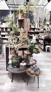 Low Table And The Build Up Of Height For The Window Or The Centre Of The Room Gift Shop Displays Retail Store Design Store Interiors