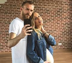 Bagă pasiune, că te dau afară! Design Divers Magazin De Reduceri Frumosi Pantofi Flavia Neata Veste Teribila Atmedia Ro