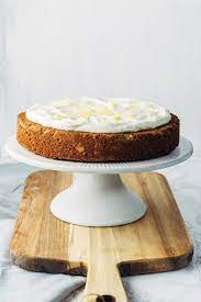 Keto Gingerbread Loaf Cake With Cream Cheese Frosting Green And Keto Recipe Lemon Cream Cheese Frosting Gingerbread Cake Low Carb Gingerbread