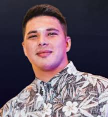 名前。生年。死亡年。「Find a Grave」 メモリアル