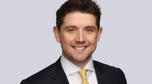 Jonathan Au's Instagram, Twitter & Facebook