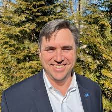 Alex Albertine's Instagram, Twitter & Facebook