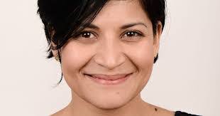 Lorena Leonard's Instagram, Twitter & Facebook