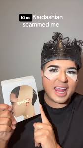 Kim Kardashian head wrap $50 #kimkardashian #seamlesssculpt  #seamlesssculptheadwrap #skims #skimshaul #skimstryon #richlux