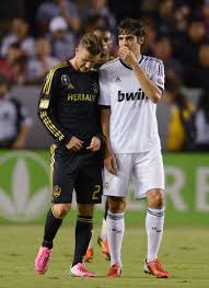 He won the fifa player of the year award consecutively in the years 2004 and 2005. Ricardo Kaka