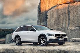 Mercedes Benz E Class Wagon Features And Specs