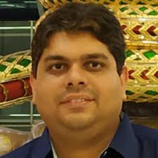 Dr Aditya c pathak Mbbs, MS, DNB, MNAMS, fellow in advanced hip and knee  surgery