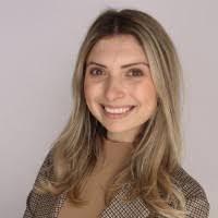 Donna Grantham's Instagram, Twitter & Facebook