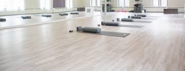 Ada accessible entrance with elevator access is around the corner at 100. The Top 8 Yoga Classes In Chicago Zencare Blog