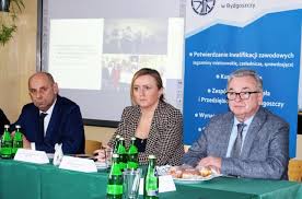 Jun 18, 2021 · olga semeniuk o zmianach w zakazie handlu w niedziele tvn24. Minister Olga Semeniuk Na Spotkaniu W Bydgoszczy Zwiazek Rzemiosla Polskiego