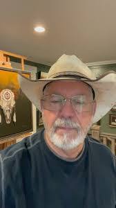 Jane Lundgren's Instagram, Twitter & Facebook