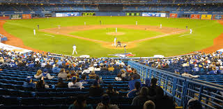 The toronto blue jays and boston red sox were rained out tuesday night by a heavy storm and rescheduled as part of a doubleheader wednesday. Blue Jays Game Cancelled After Ice Falls Through Rogers Centre Roof Durham Radio News