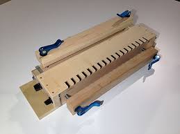How to create a home made dovetail jig, the simple way. Diy Dovetail Template Google æå° Woodworking Diy Router Woodworking