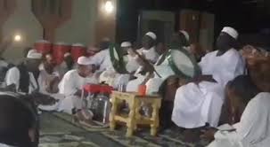 ولد في 14 اغسطس 1954 ، في مملكة البحرين ، وتلقى تعليمه الثانوي بمدارس البحرين. Ø§Ù„Ø¯ÙƒØªÙˆØ± Ø§Ù„Ø´ÙŠØ® Ù…Ø­Ù…Ø¯ Ø³Ø±ÙˆØ± Ø§Ù„Ø´ÙŠØ® Ø¹Ø¨Ø¯Ø§Ù„Ù…Ø­Ù…ÙˆØ¯ Ø§Ù„Ø­ÙÙŠØ§Ù† Home Facebook