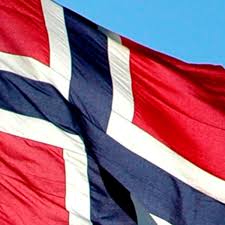 Flaggene produseres i 160 gram marinepolyester som er et meget. Norsk Flagg Sydd I Flaggduk Oslo Flaggfabrikk