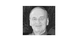 Rob Kash's Instagram, Twitter & Facebook