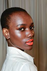 The oval shaped face is considered perfect because there is nothing about the face that needs to be enhanced, nor are there feature that should be minimized of. Oval Faces Top 5 Short Haircuts For Curly Hair