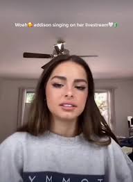 Shes soo good omg, like if agree with me that shes good🥺@addisonre #fyp  #likes4like #addisonrae #followmeifollowback #shesosweet #singing