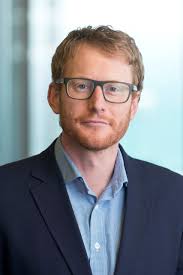 It's ridiculous': 27 days before bank picks up home loan application