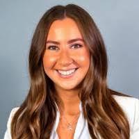 Stacy Saltzman's Instagram, Twitter & Facebook