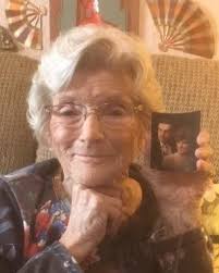 Obituary for Violet "Winnie" Taylor