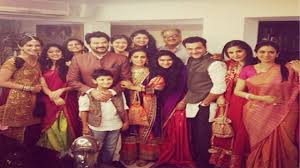 Check spelling or type a new query. Kapoor Family Anil Kapoor Wife 1280x720 Wallpaper Teahub Io