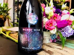 Se bea vin de mure pentru a preveni aparitia bolilor de inima consumul de vin de mure previne aparitia cheagurilor de sange si scade nivelul de colesterol Vinul De Mure O DelicatesÄƒ Ziarul Agricol