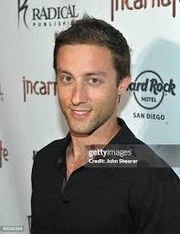 Nick Berger's Instagram, Twitter & Facebook