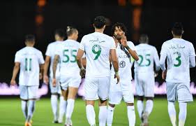 مباشر الأهلي ضد أبها السومة يمنح الراقي التقدم بهدفين في الشوط الأول In 2021 Soccer Field Soccer Sports
