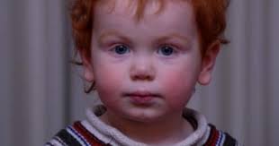 Cerca tra milioni di immagini, fotografie e vettoriali a prezzi convenienti. Bimbo Di 3 Anni Bullizzato E Insultato Per I Suoi Capelli Rossi La Sua Reazione Spezza Il Cuore Tv E Video