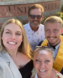 Cheryl (@doublebarrelcheryl) · Instagram photos and videos